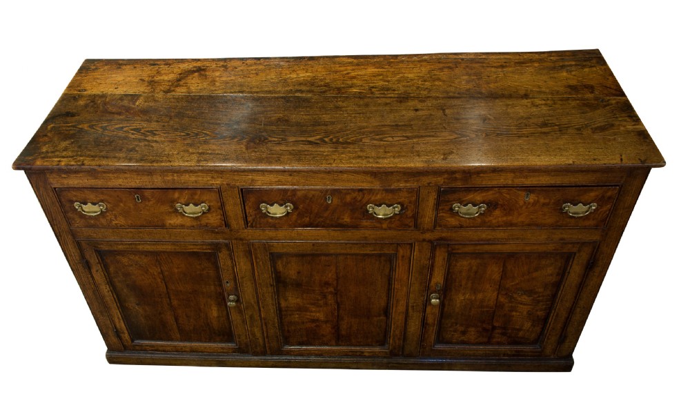 A fine 18thCentury Elm Dresser base View V