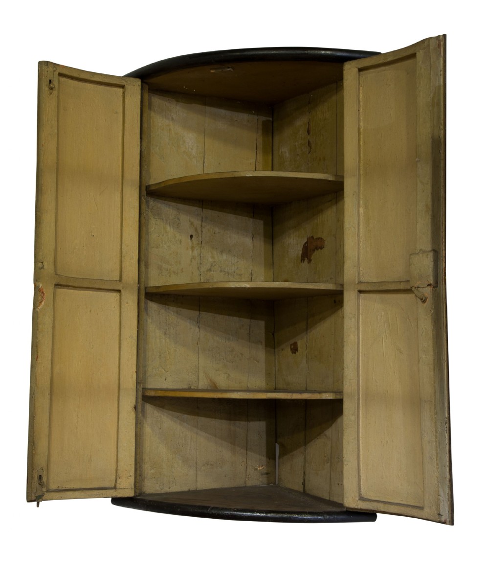 Mid 18thC painted bow front corner cupboard View III