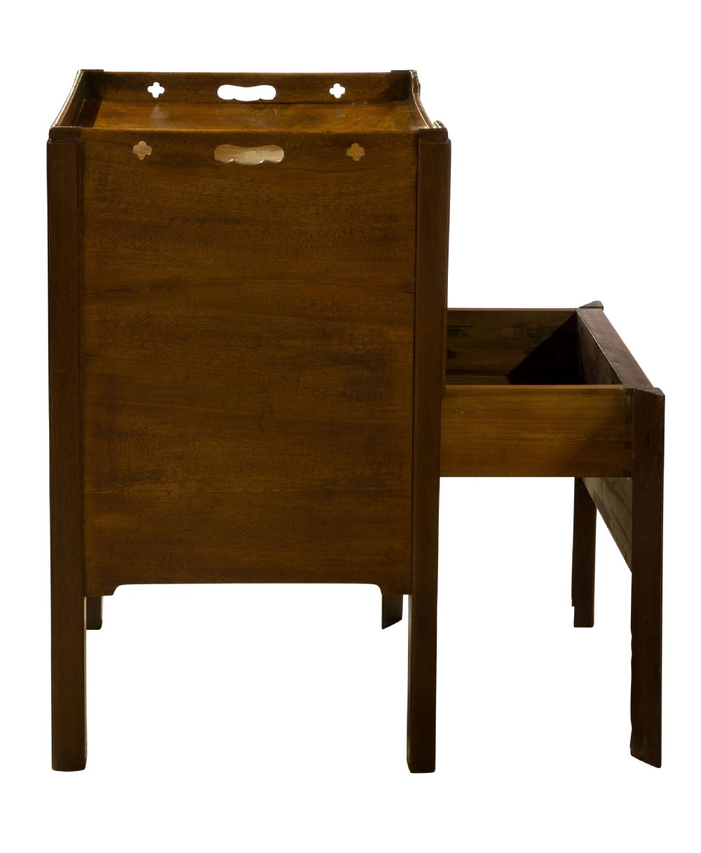 Georgian mahogany commode with a drawer View IV