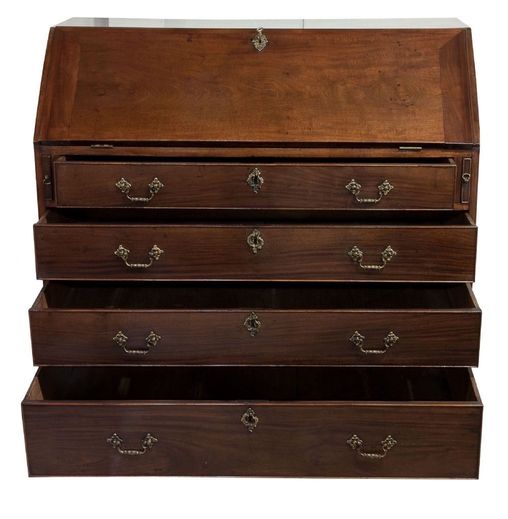 Georgian, Cuban mahogany bureau c1780 View III
