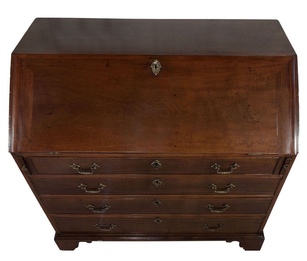 Georgian, Cuban mahogany bureau c1780 View IV