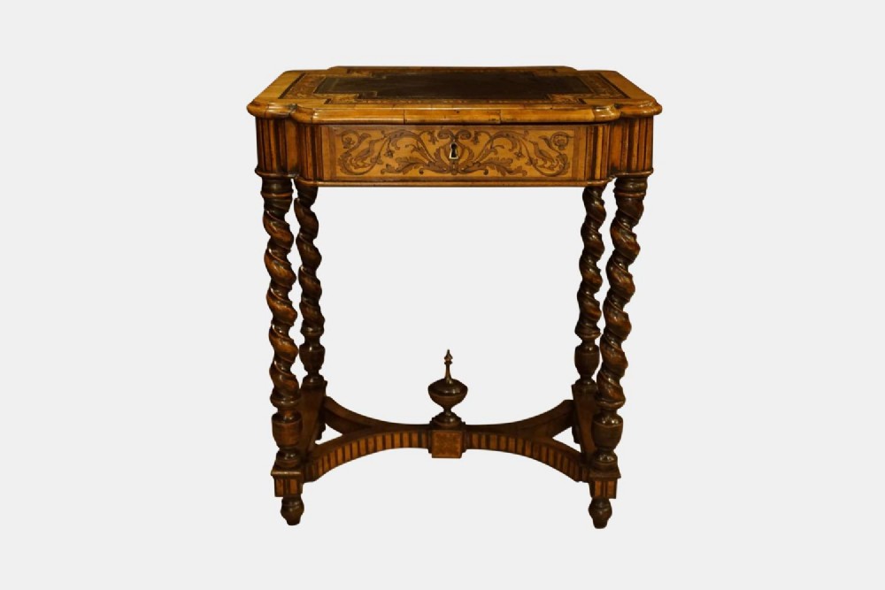 An Early 19th C Italian Satinwood & Marquetry Inlaid Side Table
