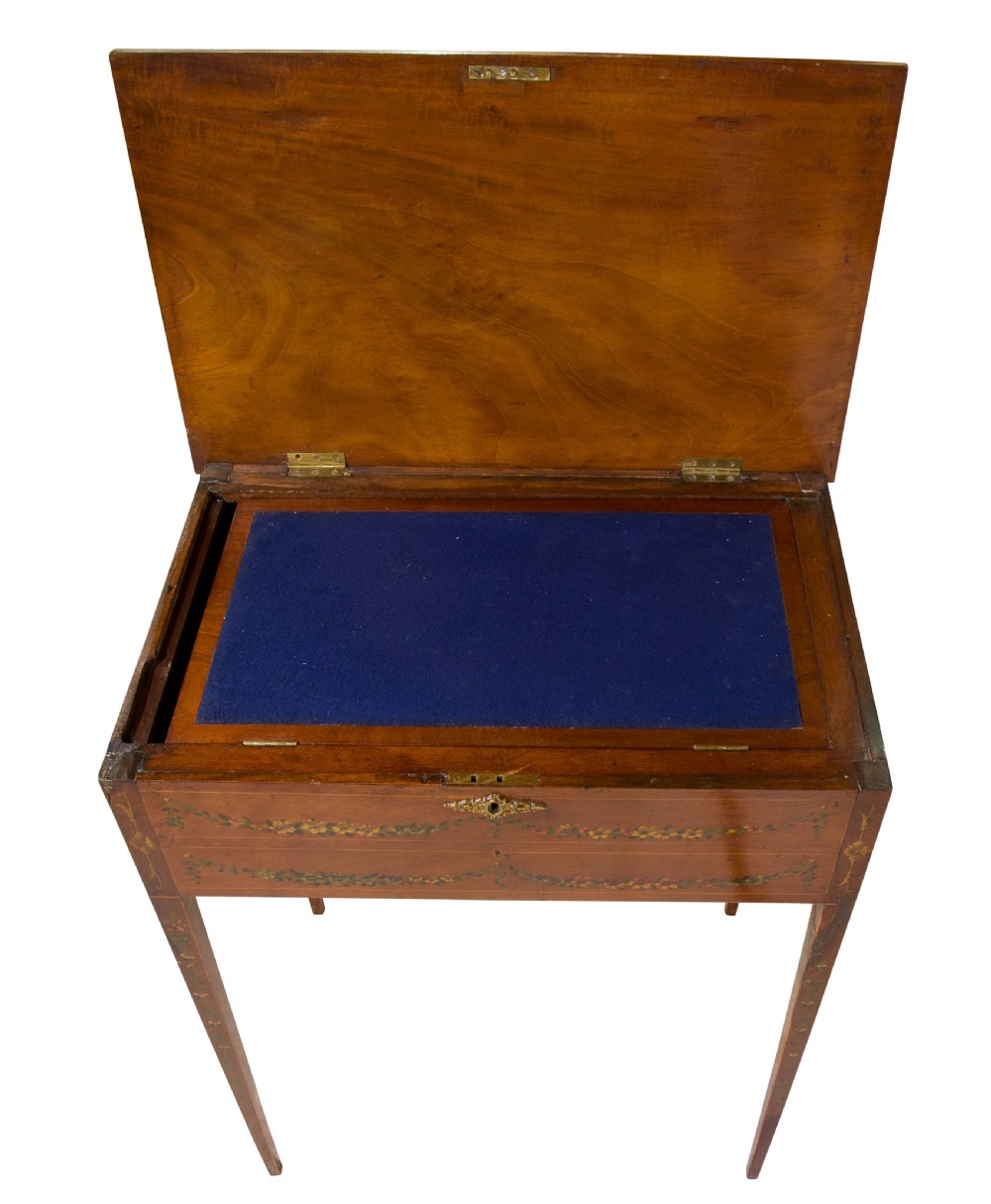 Lady's writing table View VIII