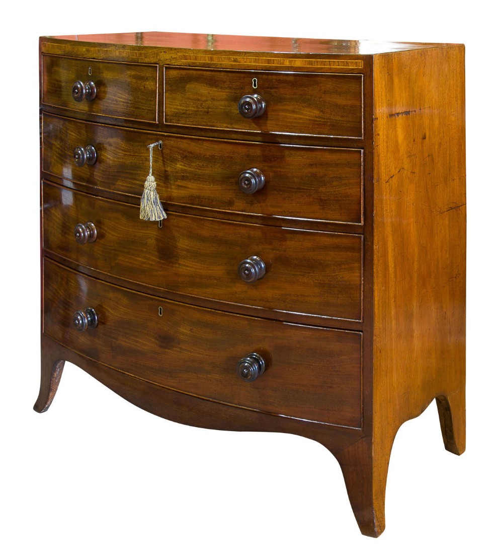 A Regency Period Bow Fronted Chest of Drawers