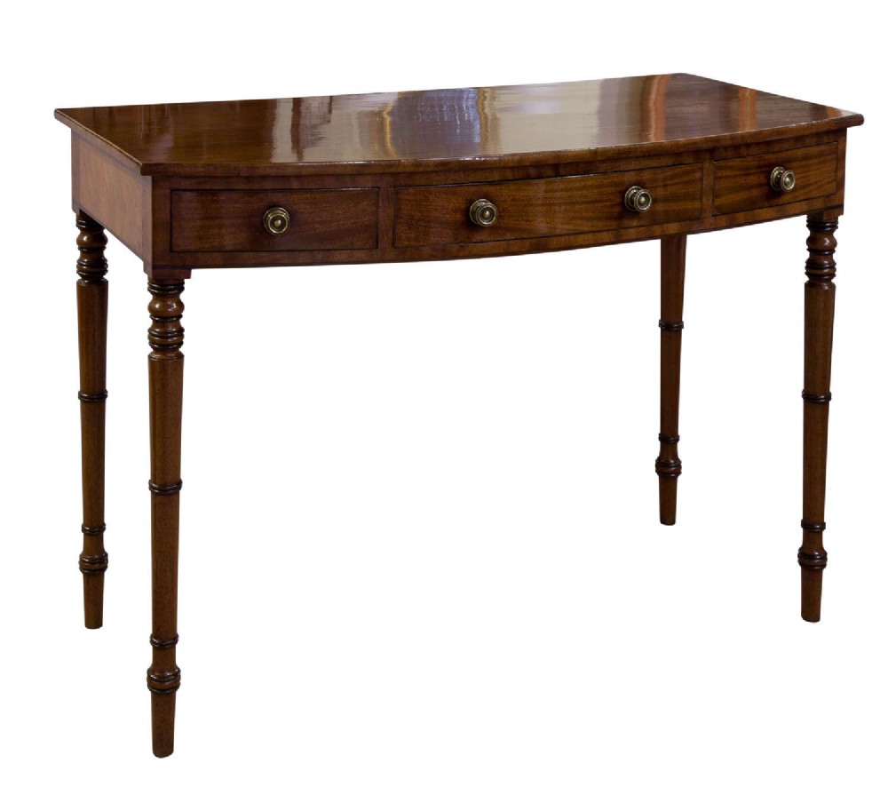 A Fine A Fine Regency Mahogany Bow Fronted Side Table
