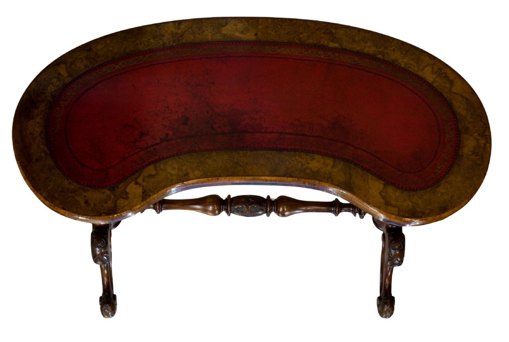 Victorian walnut kidney shaped stretcher table View IV