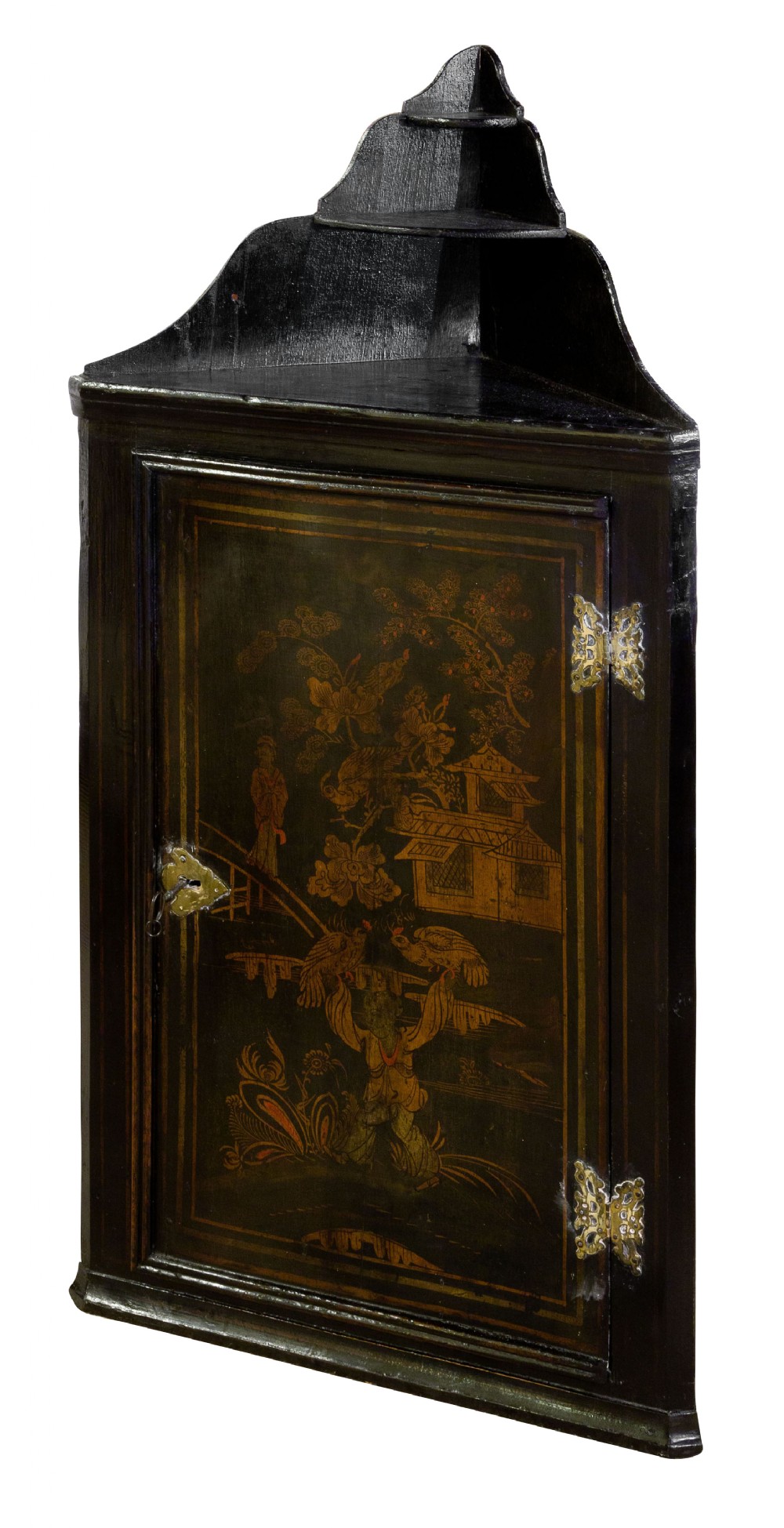 18thc black Japanned corner cupboard