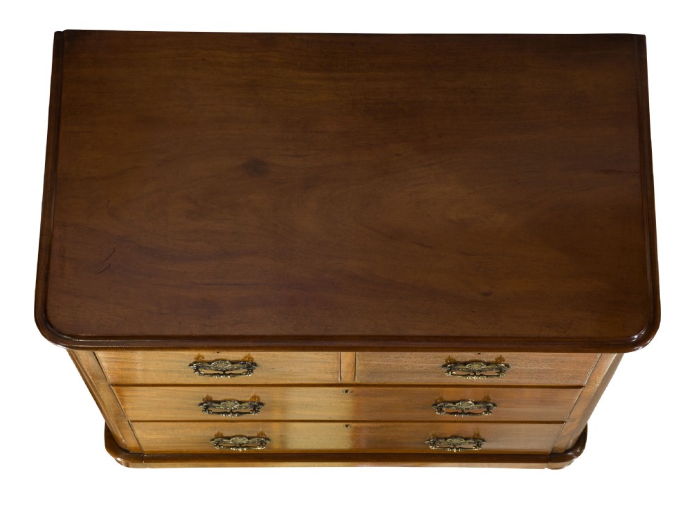 Small Victorian Mahogany Chest of Drawers View V