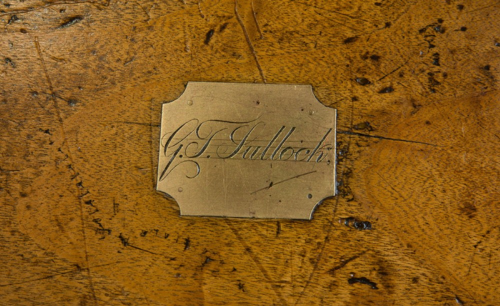 Camphor deed box View VII