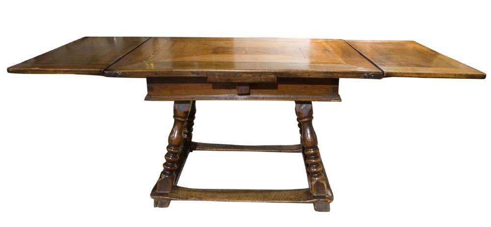Continental walnut draw-leaf table View IV