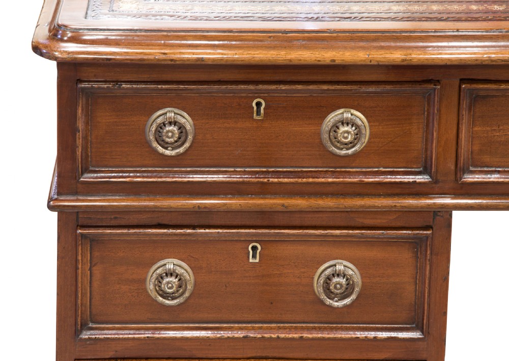 19thCentury Mahogany Pedestal Desk View VII