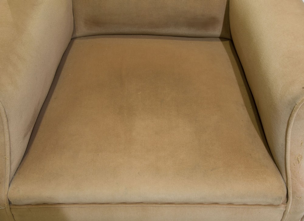 Queen Anne style wing armchair View VI