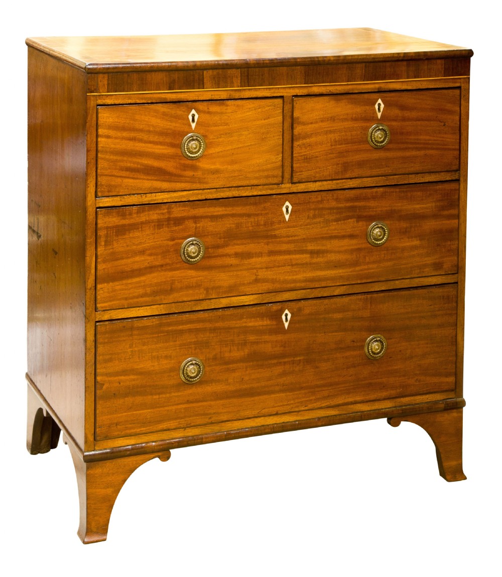 Regency mahogany & rosewood crossbanded chest of drawers