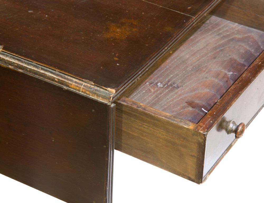 Edwardian mahogany drop flap tripod table View VII