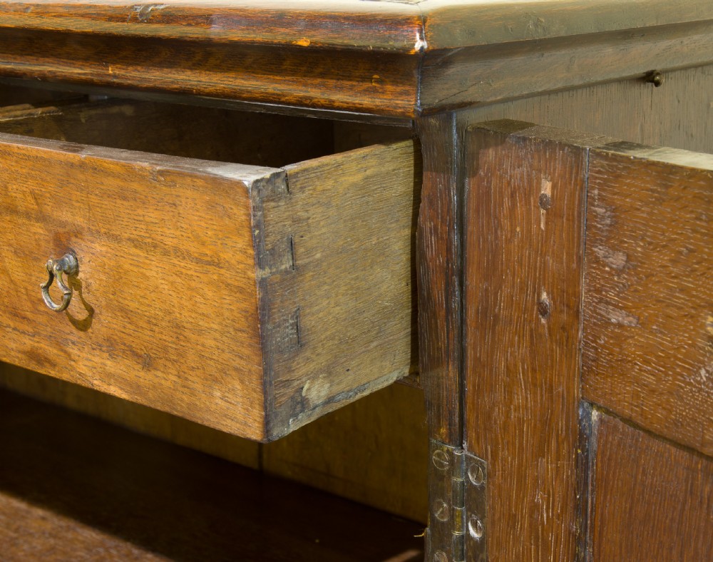 Period oak 18thc cupboard View V