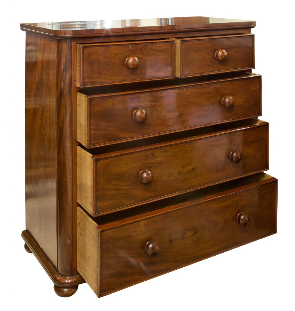 Regency mahogany chest of drawers View II