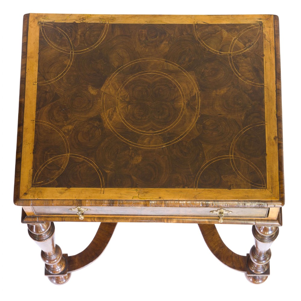 Large Queen Anne lace box View VI