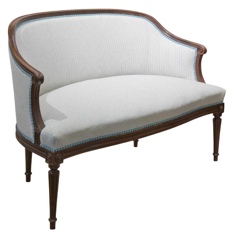 Small Boudoir Settee