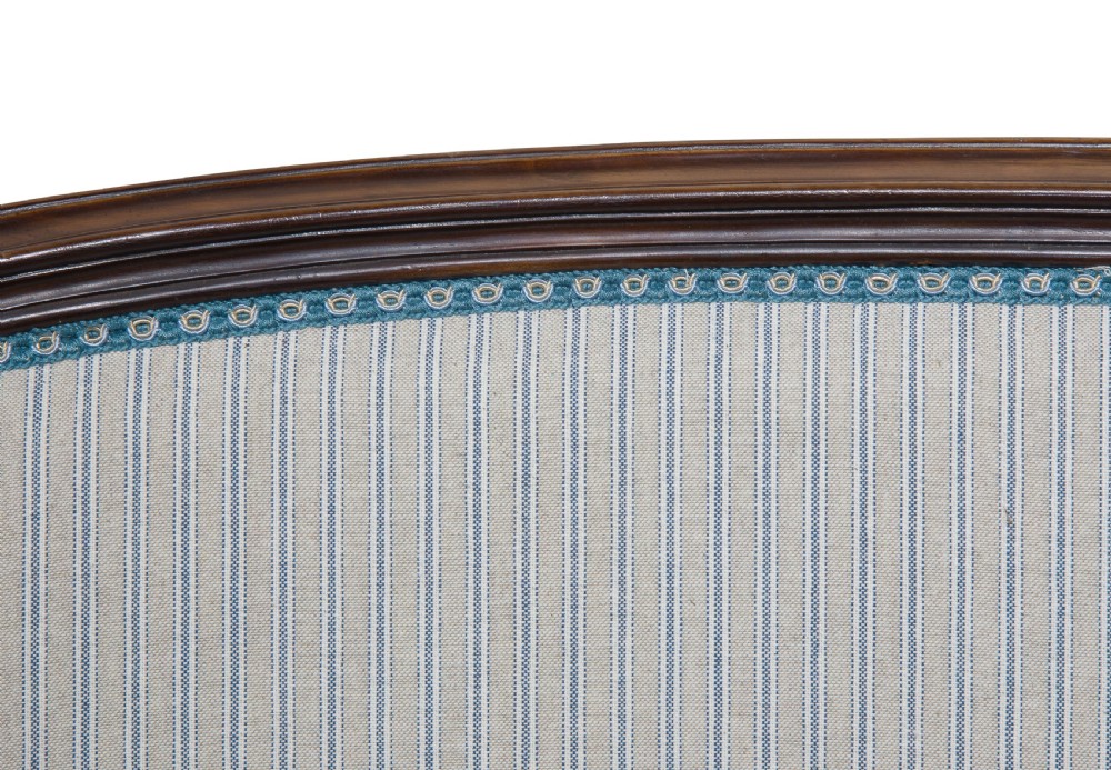 Small Boudoir Settee View VII