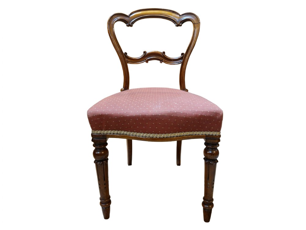 Fine Set of 6 Victorian Walnut Balloon Back Dining Chairs View III