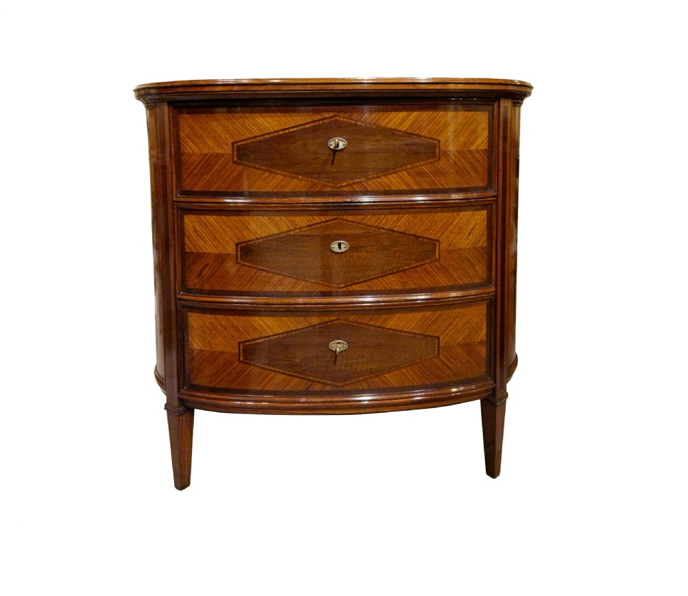 Demi Lune Commode