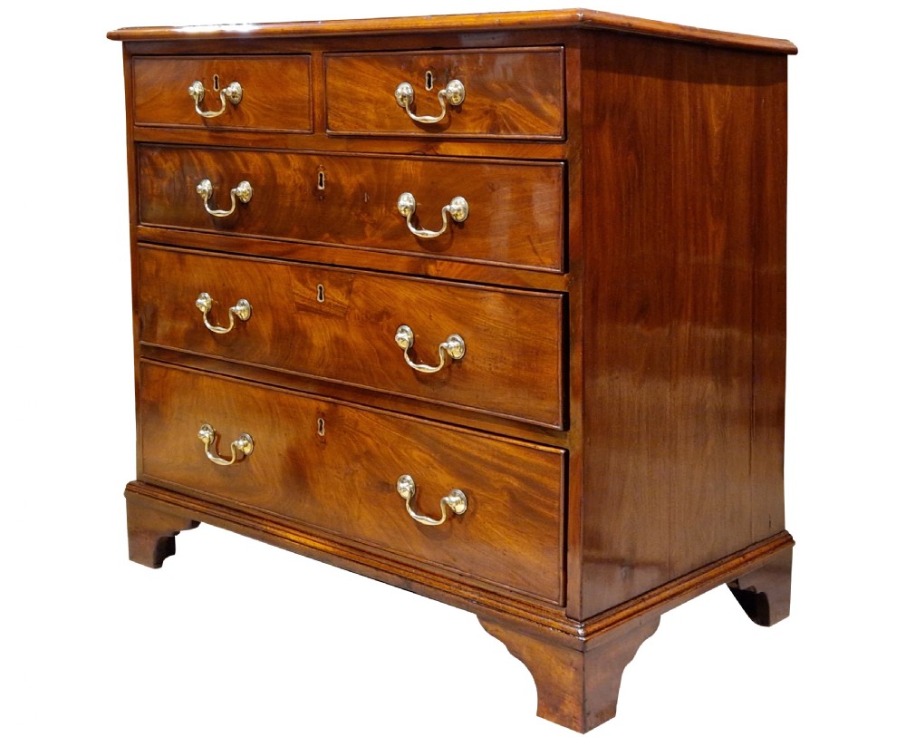 Small George III Mahogany Chest of Drawers