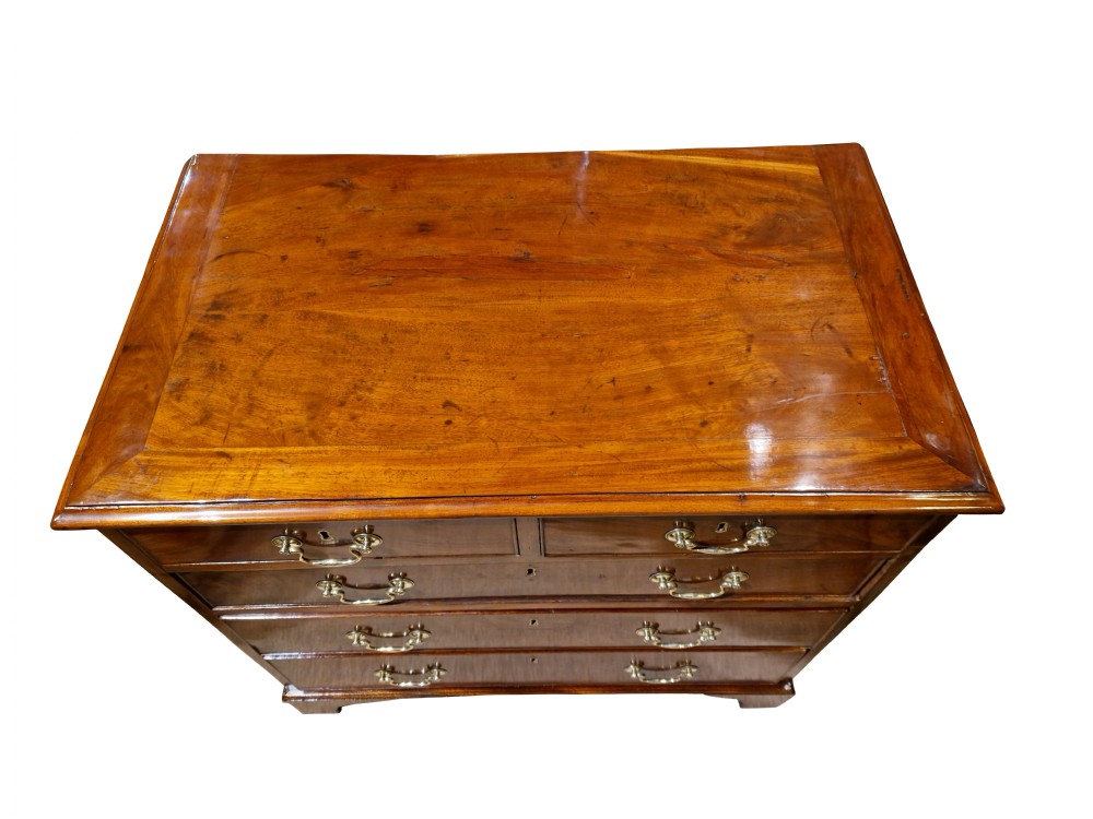 Small George III Mahogany Chest of Drawers View V