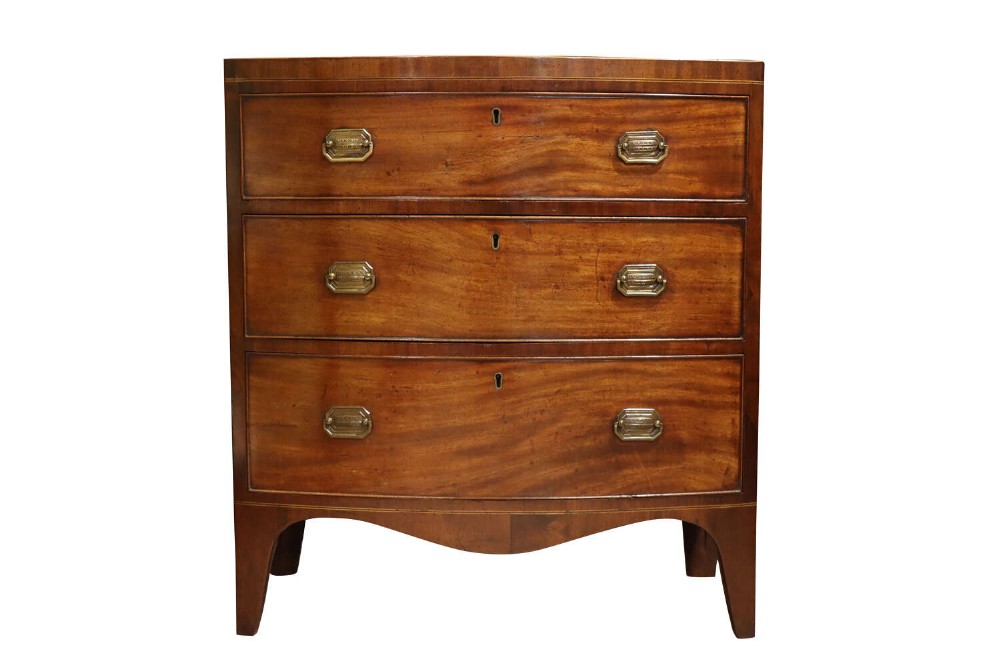 Small Regency Mahogany Bowfront Chest of Drawers,