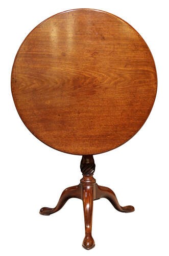 A circular Georgian mahogany tilt-top wine table featuring a turned central column with spiral detail and three cabriole legs. View III