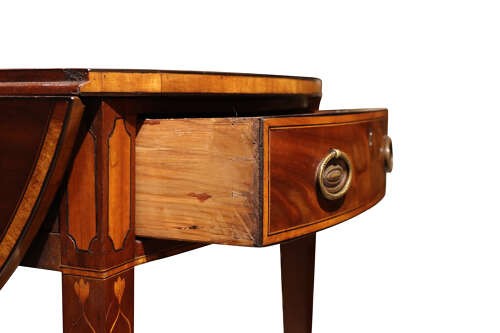 A Fine William IV Mahogany Oval Pembroke Table with Satinwood Crossbanding, Circa 1830 View VI
