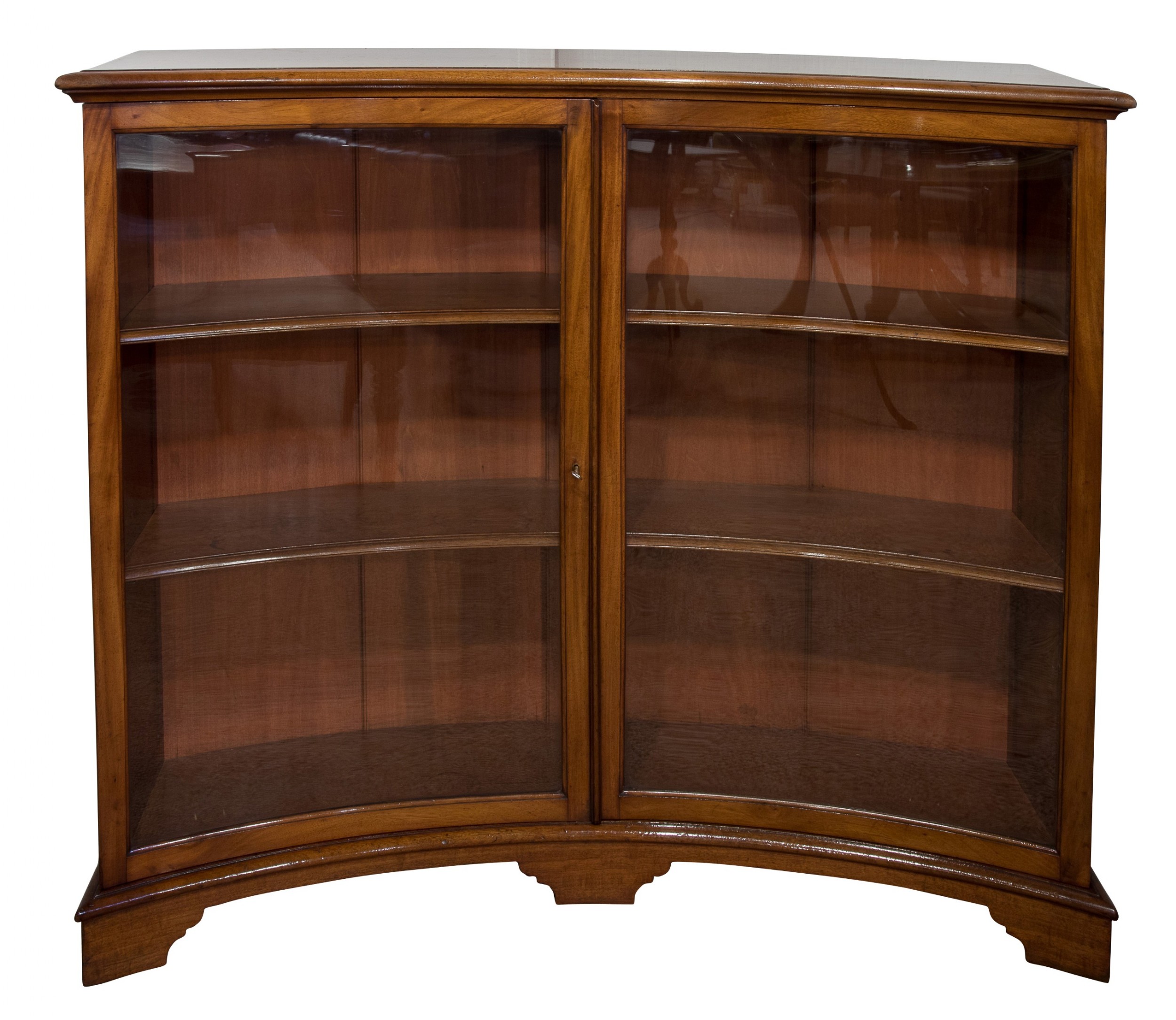 New Curved Bookcase for Simple Design