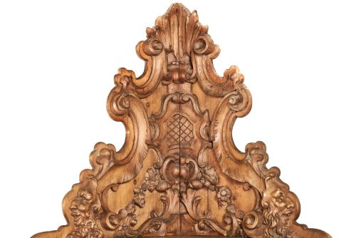 IMPRESSIVE PAIR C19TH ITALIAN LIMEWOOD CARVED CORNER SHELVES - ADDITIONAL PHOTO 11