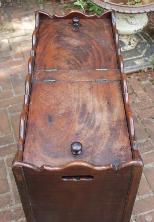 18TH CENTURY IRISH BOTTLE HOLDER - ADDITIONAL PHOTO 2