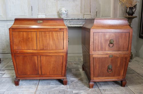 pair of large regency dining room pedestals - CATEGORY: ANTIQUE FURNITURE - DATED REGENCY