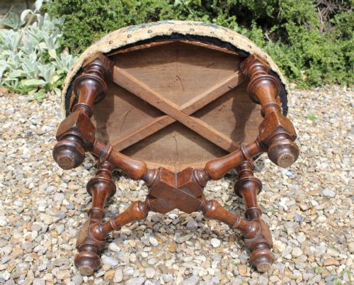 17TH CENTURY WALNUT STOOL - ADDITIONAL PHOTO 2