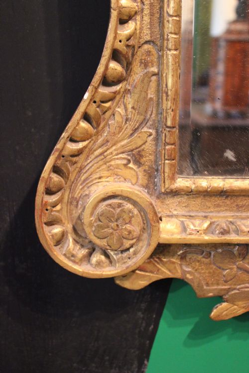 18TH CENTURY ENGLISH GILTWOOD MIRROR - ADDITIONAL PHOTO 2