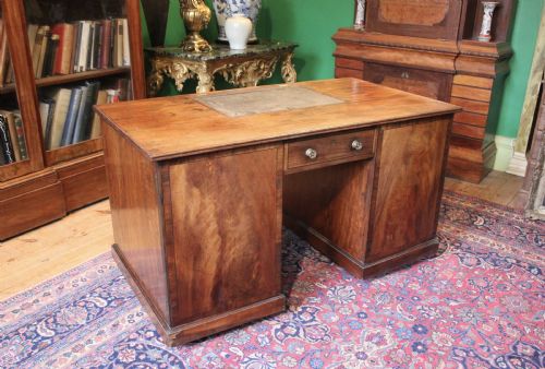 REGENCY MAHOGANY PARTNERS DESK - ADDITIONAL PHOTO 3