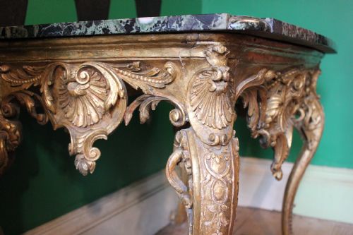 18TH CENTURY GILTWOOD CONSOLE TABLE - ADDITIONAL PHOTO 3