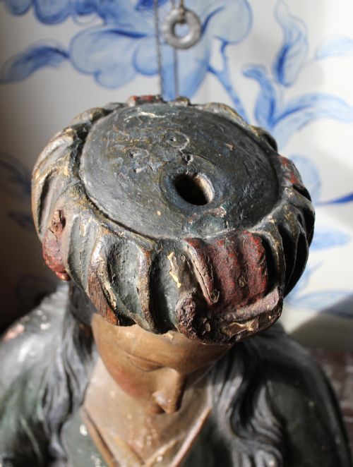 16TH CENTURY CARVED WOOD BUST - ADDITIONAL PHOTO 7