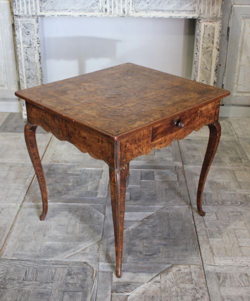 18TH CENTURY ITALIAN TABLE - ADDITIONAL PHOTO 1