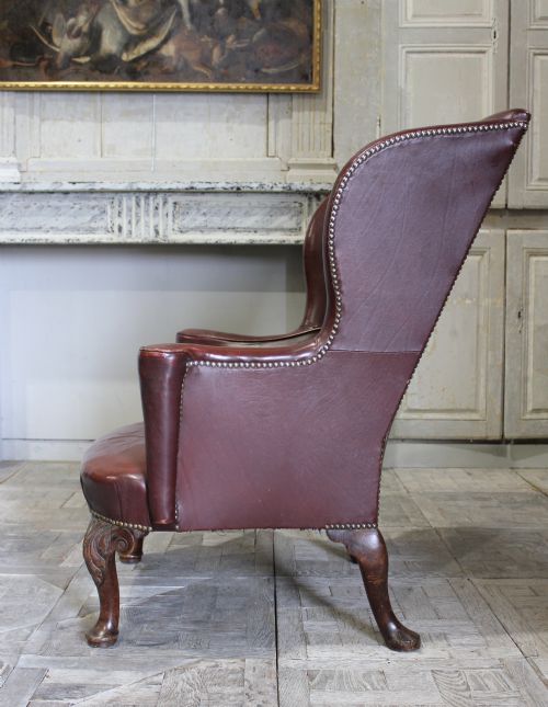 ENGLISH 18TH CENTURY WING CHAIR - ADDITIONAL PHOTO 3