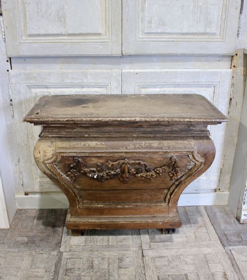 EARLY 18TH CENTURY BAROQUE CONSOLE TABLE - ADDITIONAL PHOTO 1