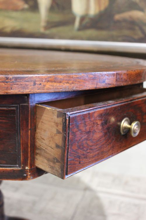CHARMING 18TH CENTURY ENGLISH OAK DRUM TABLE - ADDITIONAL PHOTO 3