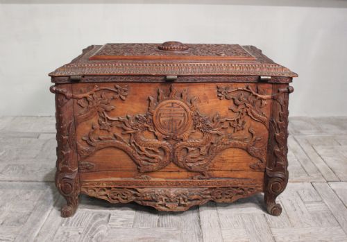 LARGE LATE 18THEARLY 19TH CENTURY CHINESE PADOUK BOX - ADDITIONAL PHOTO 6