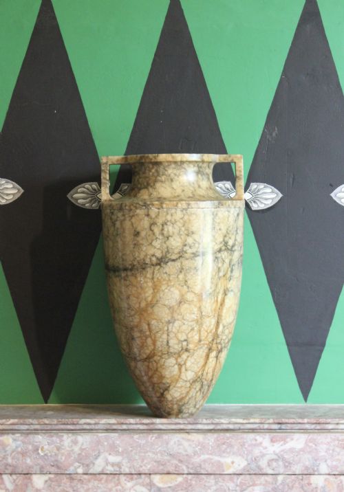 LARGE STYLISES ONYX AMPHORA - ADDITIONAL PHOTO 3