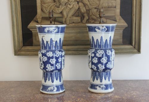 PAIR OF LARGE EARLY 19TH CENTURY CHINESE VASE LAMPS - ADDITIONAL PHOTO 2