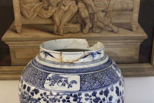 LARGE EARLY 19TH CENTURY CHINESE VASE - ADDITIONAL PHOTO 2