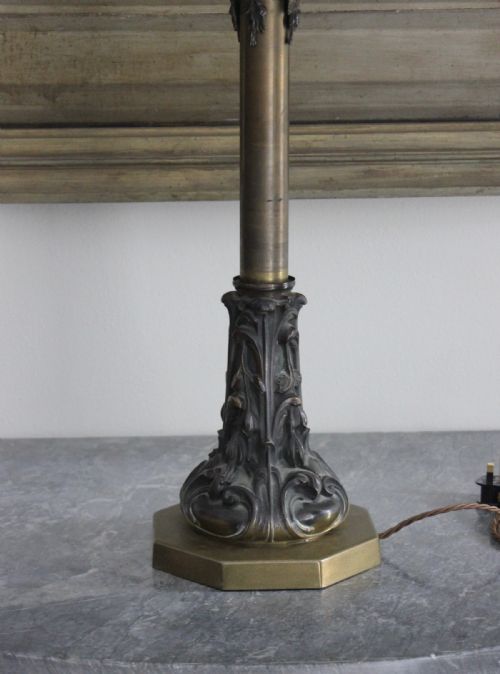 ANTIQUE BRASS LAMP - ADDITIONAL PHOTO 4