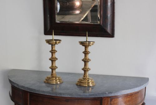 PAIR OF 16TH CENTURY BRASS CANDLESTICKS