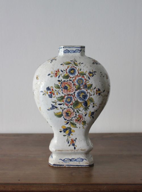 18TH CENTURY DELFT VASE - ADDITIONAL PHOTO 2